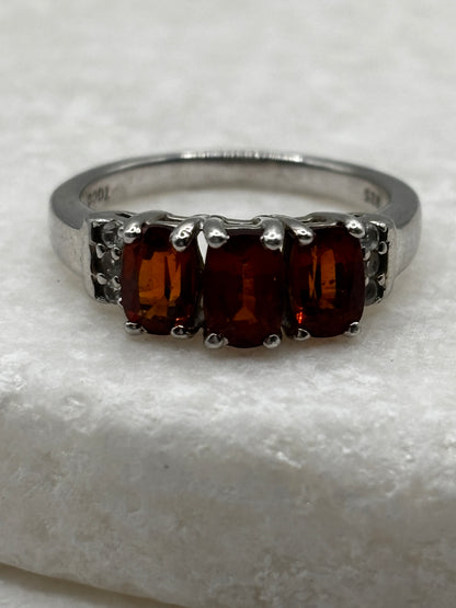 925 Sterling Silver Madeira Garnet and White Topaz Band Ring - Size O