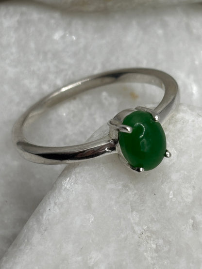 925 Sterling Silver Oval Jade Ring - Size O