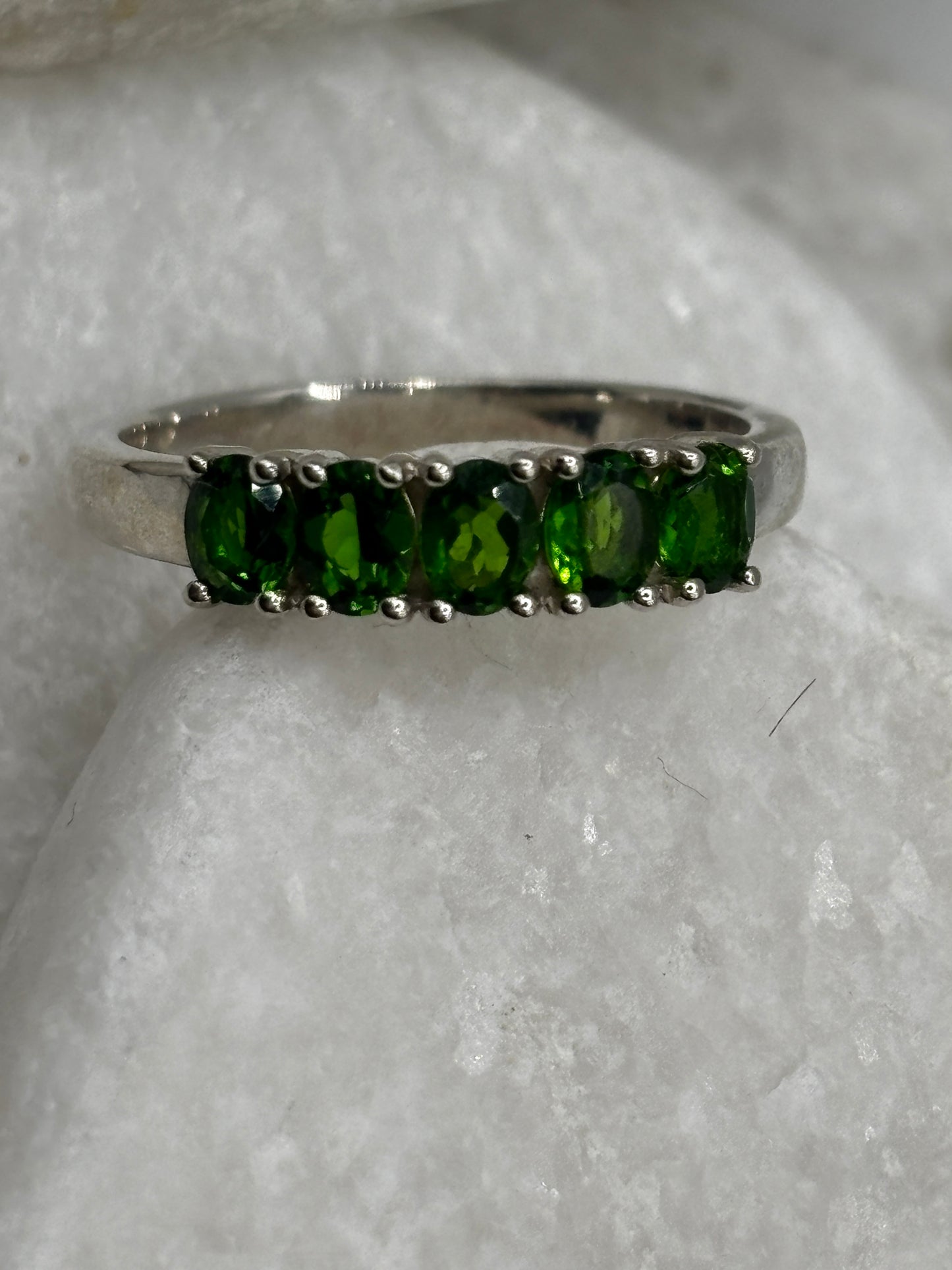 925 Sterling Silver Chrome Diopside 5 Stone Half Eternity Ring - Size O
