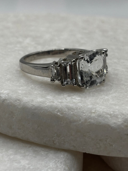 Vintage 925 Sterling Silver Clear Quartz Ring - Size O