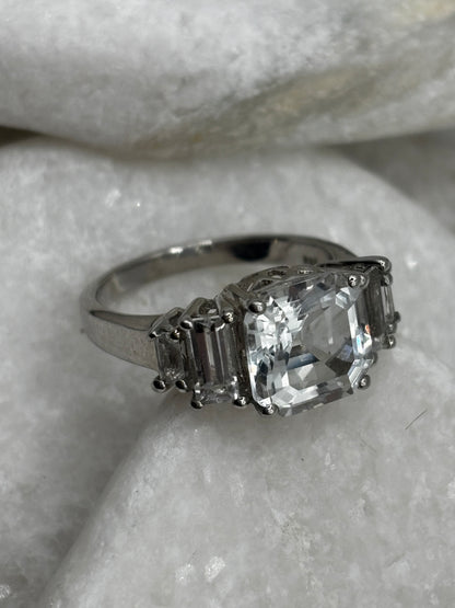 Vintage 925 Sterling Silver Clear Quartz Ring - Size O