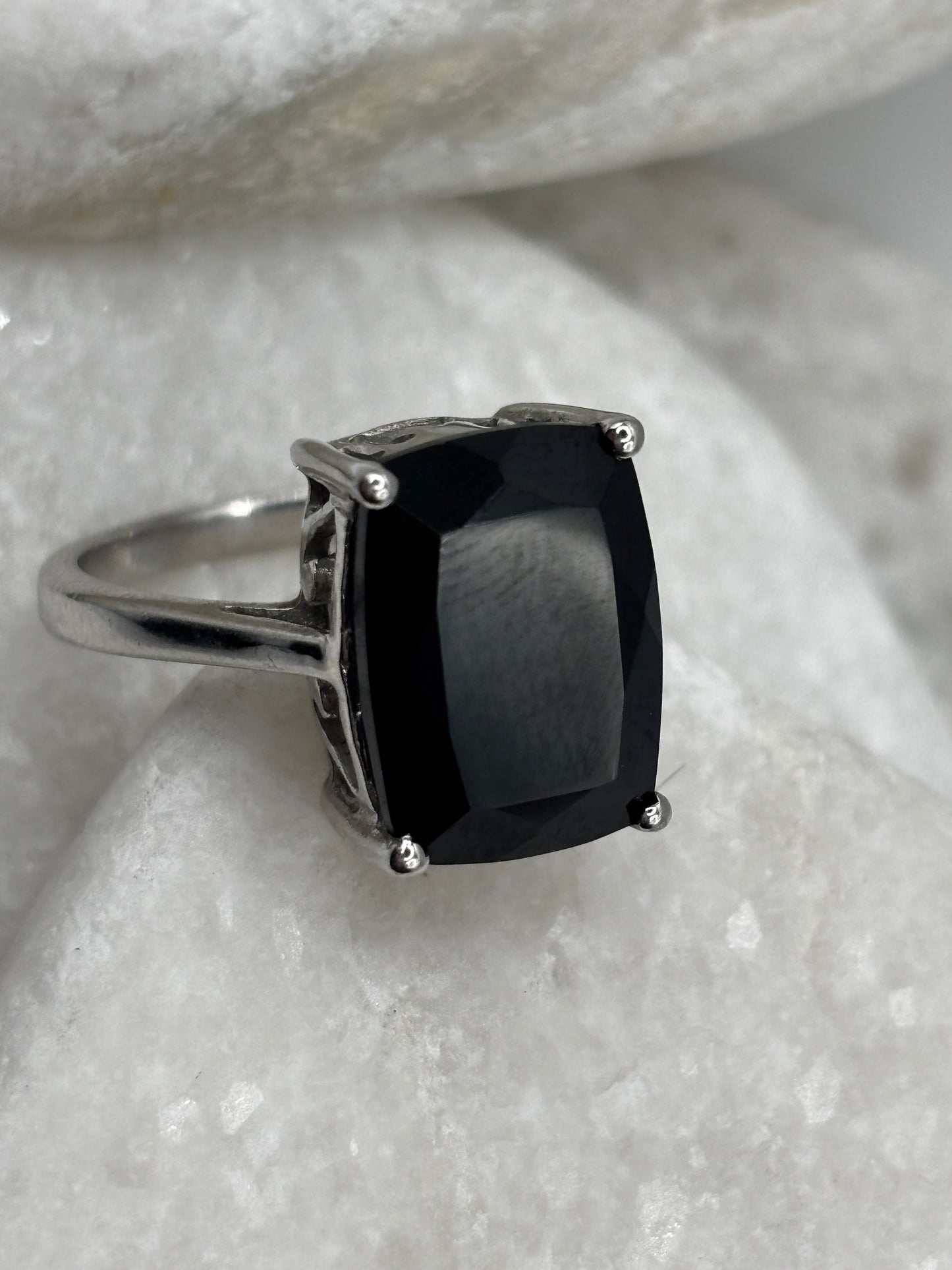 925 Sterling Silver Black Spinel Statement Ring - Size O
