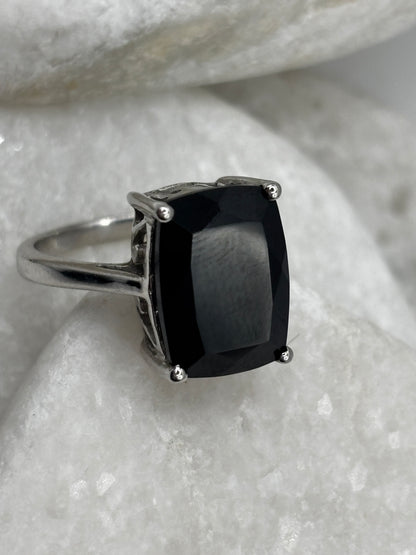 925 Sterling Silver Black Spinel Statement Ring - Size O