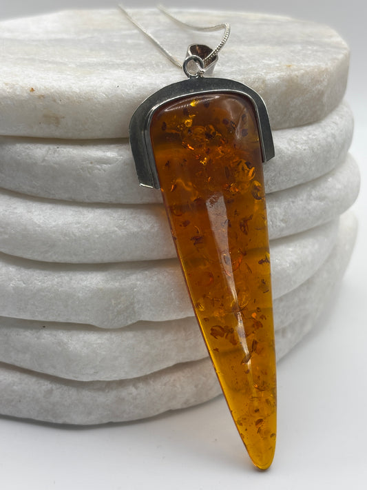 Vintage 925 Sterling Silver Boho Sleek Amber Pendant on 45cm Chain