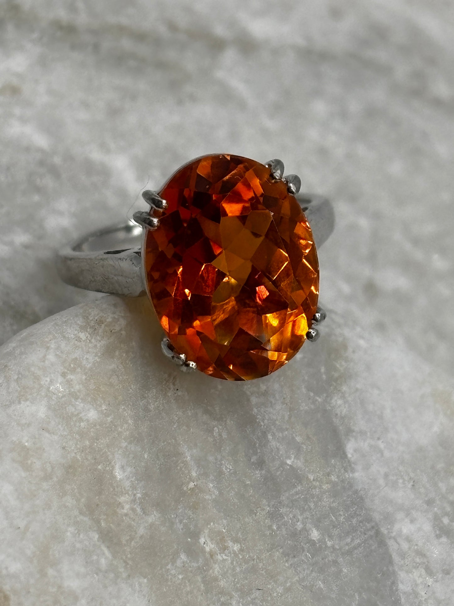 925 Sterling Silver Large Padparadscha Quartz Sollitaire Ring - Size Q
