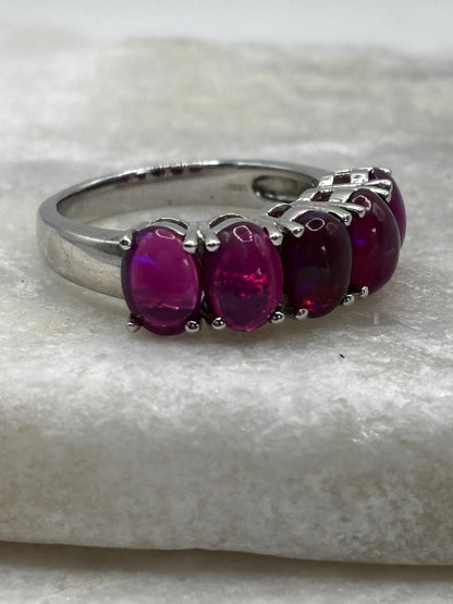 925 Sterling Silver Purple Pink Opal Cabochon Half Eternity Band Ring - Size O