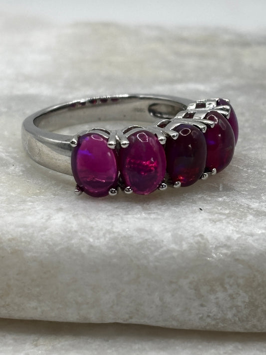 925 Sterling Silver Purple Pink Opal Cabochon Half Eternity Band Ring - Size O