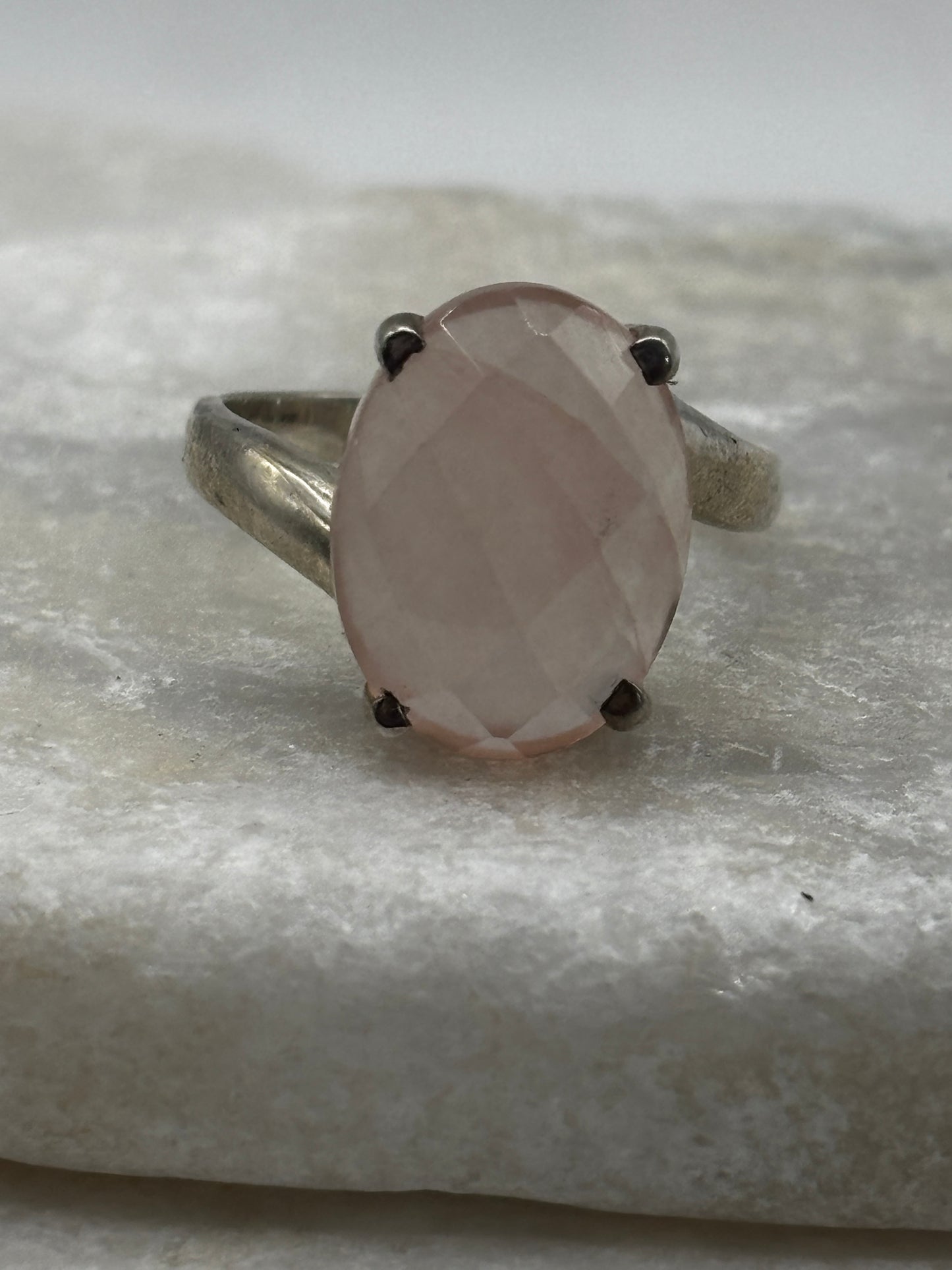 925 Sterling Silver Faceted Rose Quartz Solitaire Ring - Size S