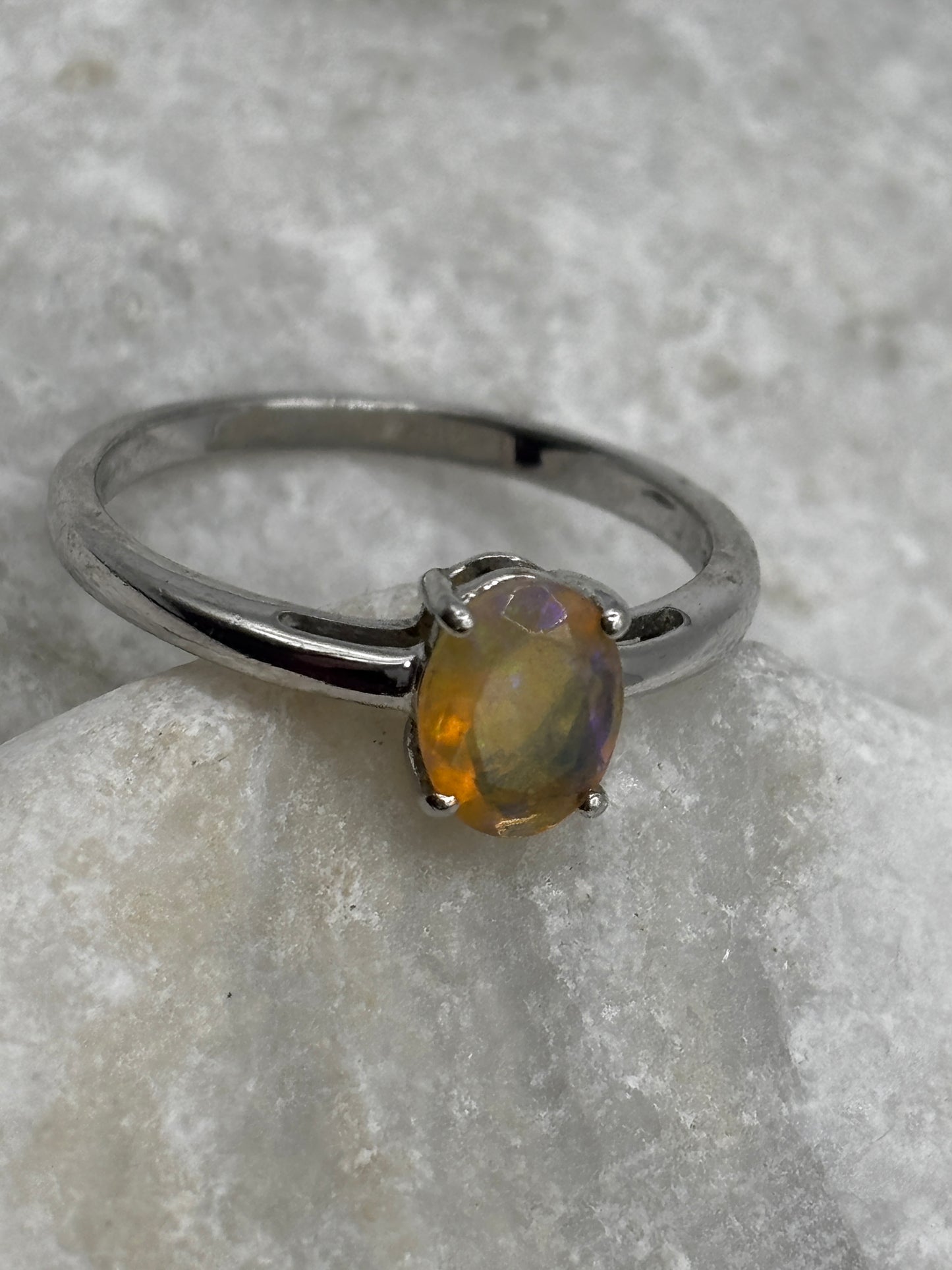 925 Sterling Silver Opal Solitaire Ring - Size S