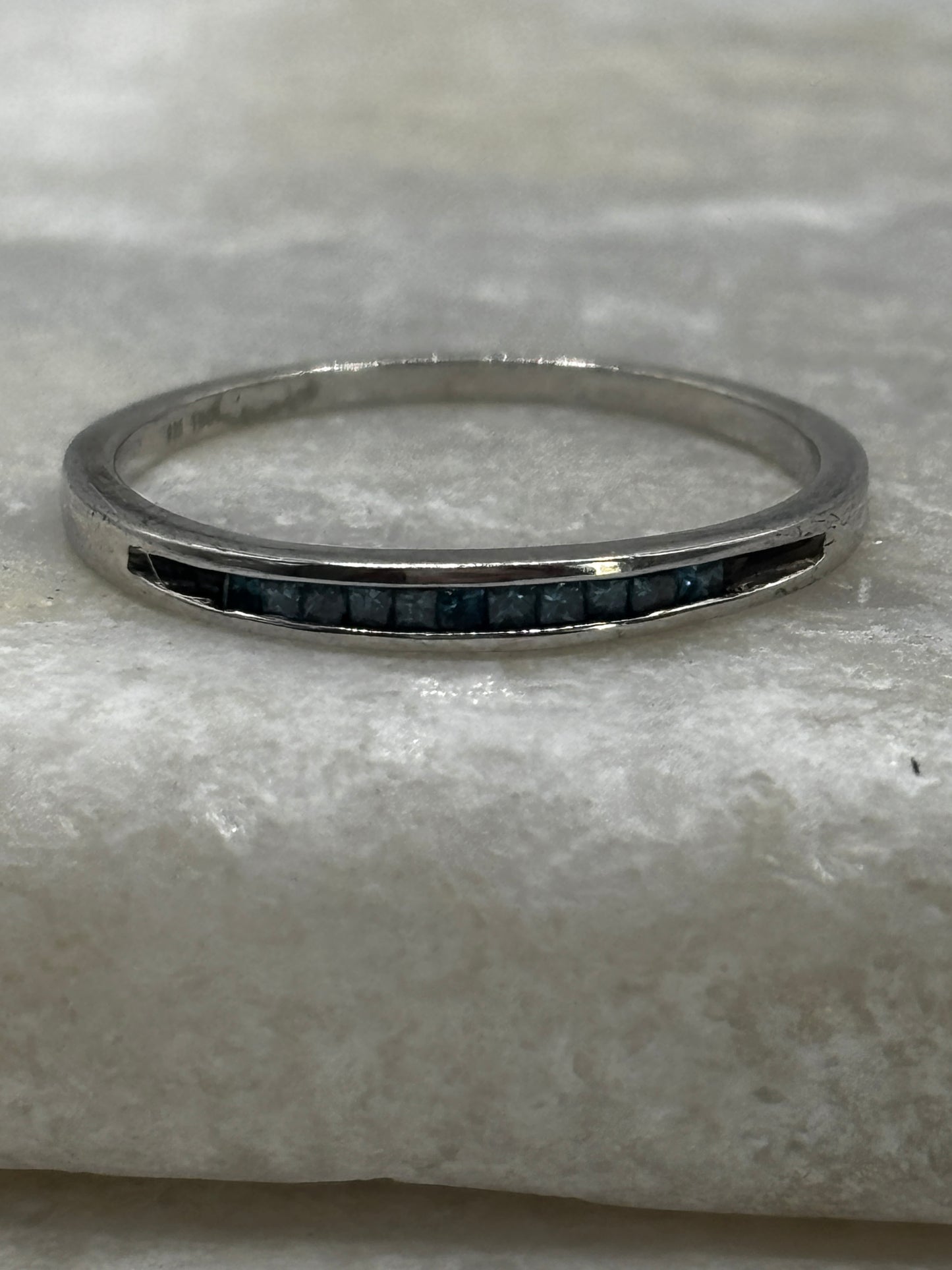 925 Sterling Silver Blue Diamond Stacking Band - Size O