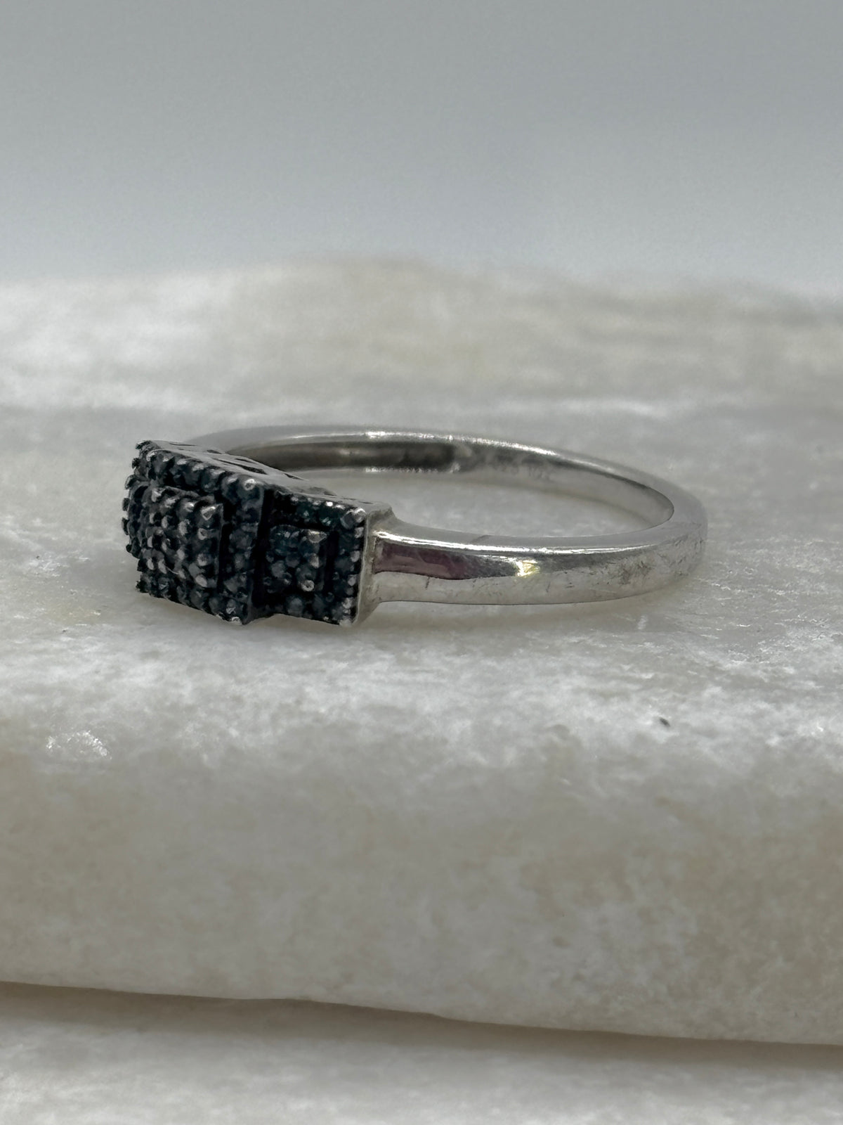 925 Sterling Silver Blue Diamond Square Trilogy Ring - Size O