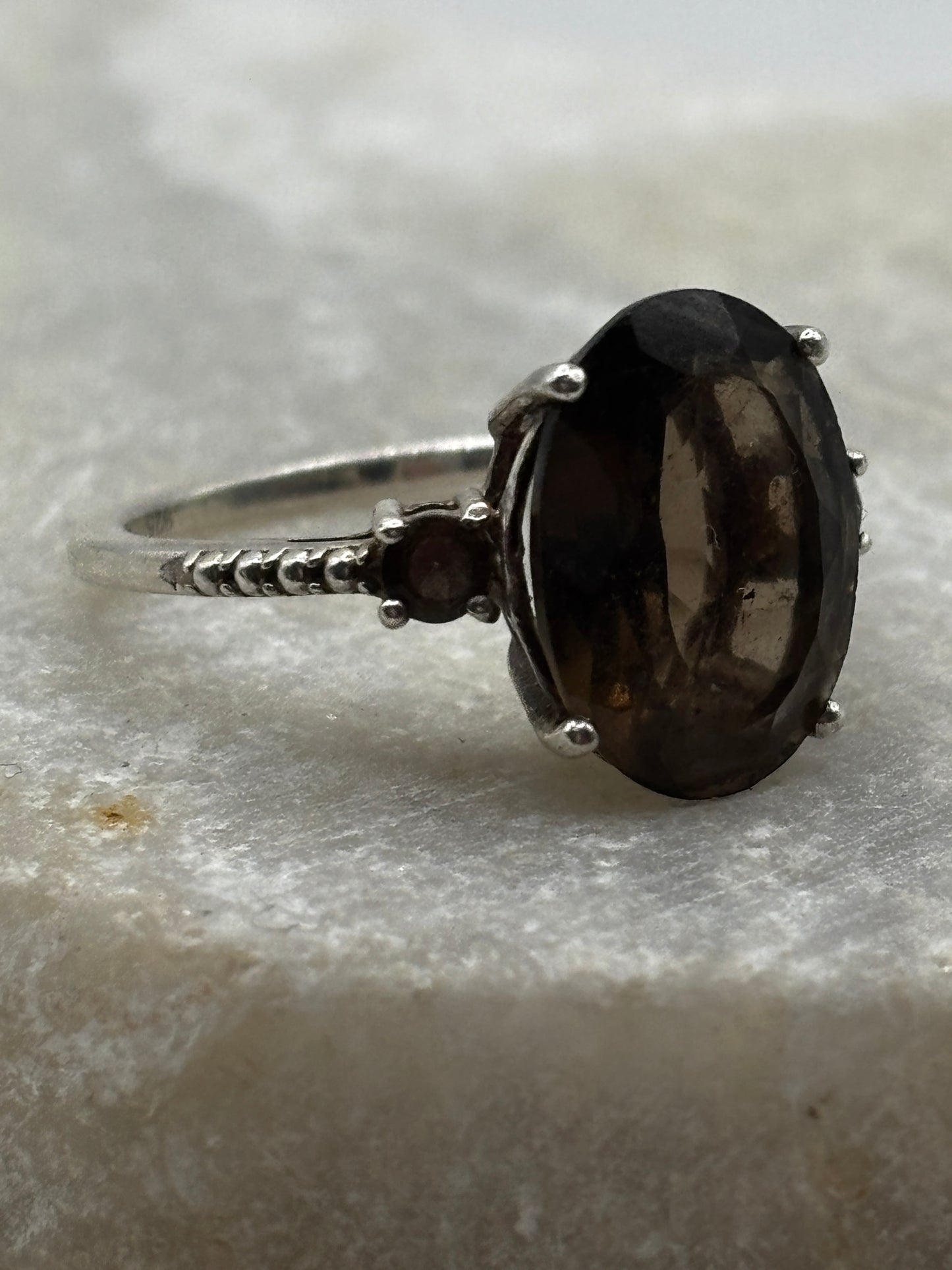 925 Sterling Silver Smoky Quartz Trilogy Ring - Size P