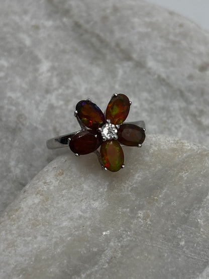 925 Sterling Silver Opal Floral Ring - Size M