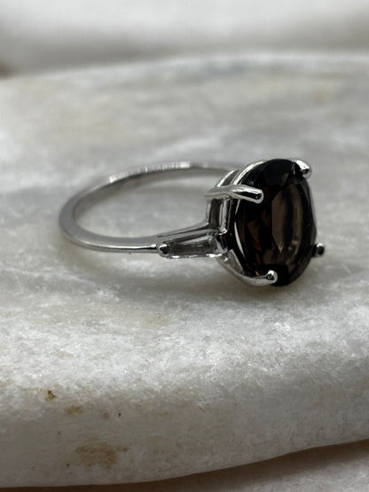 925 Sterling Silver Faceted Smoky Quartz and White Zircon Trilogy Ring - Size P.5