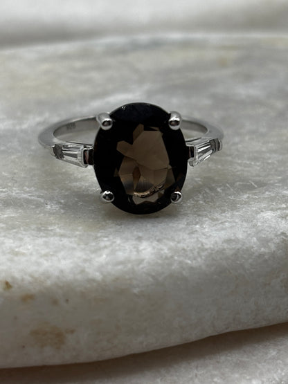 925 Sterling Silver Faceted Smoky Quartz and White Zircon Trilogy Ring - Size P.5