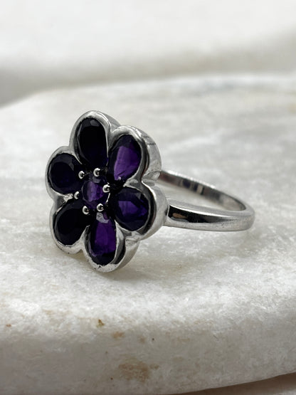 925 Sterling Silver Amethyst Floral Flower Band - Size Q