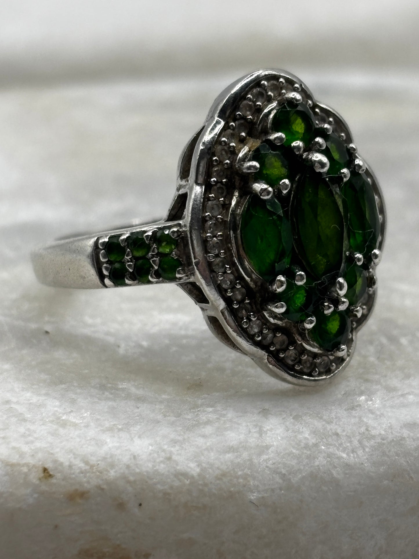 Vintage 925 Sterling Silver Chrome Diopside and Diamond Cluster Ring - Size R