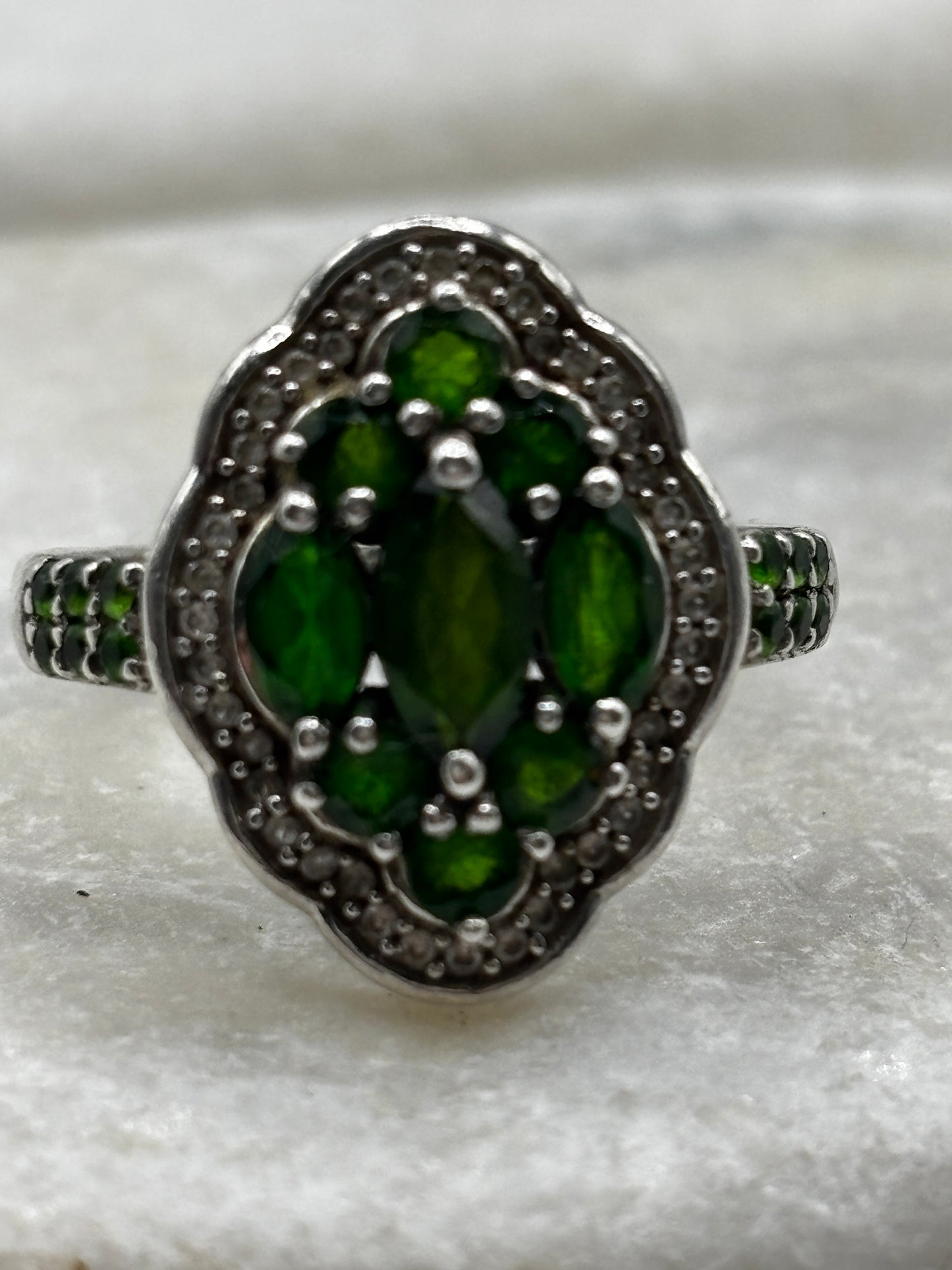 Vintage 925 Sterling Silver Chrome Diopside and Diamond Cluster Ring - Size R