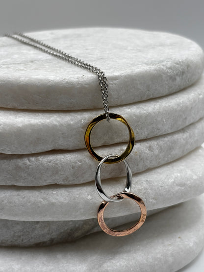 925 Sterling Silver Trilogy Ring Pendant - Gilded with Rose and Gold