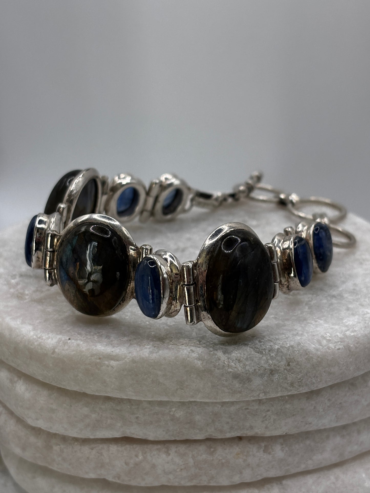 Vintage 925 Sterling Silver Labradorite And Kunzite Chunky Bracelet