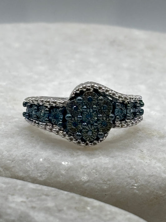 925 Sterling Silver Blue Diamond Twist Band Ring - Size L.5