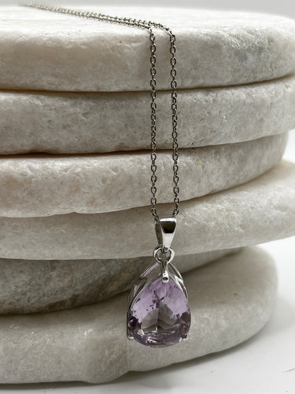 925 Sterling Silver Amethyst Teardrop Shaped Pendant on 45cm Chain