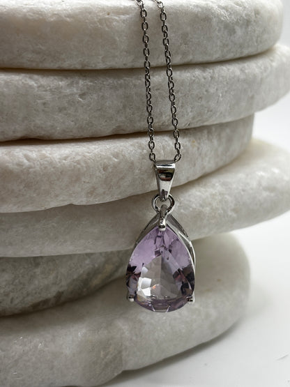 925 Sterling Silver Amethyst Teardrop Shaped Pendant on 45cm Chain