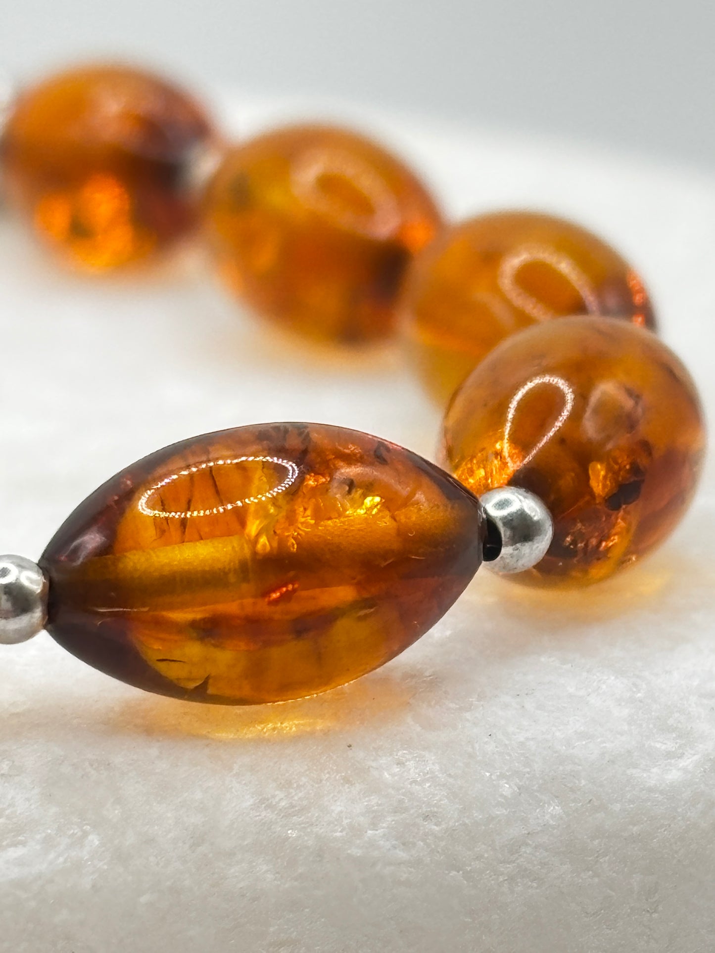 925 Sterling Silver Oval Amber Bracelet - 19cm
