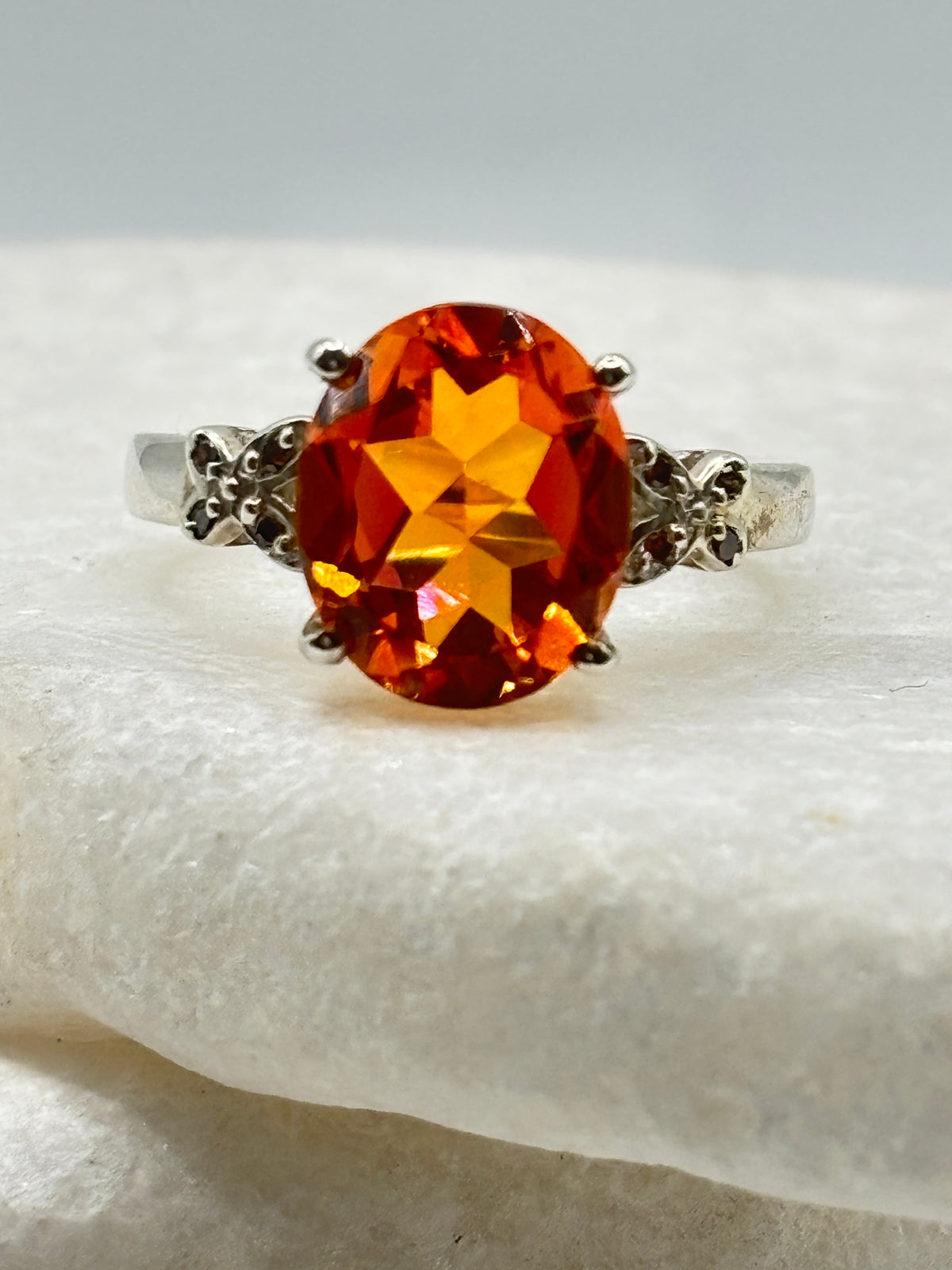 925 Sterling Silver Padparadscha Quartz & Diamond Statement Ring - Size O