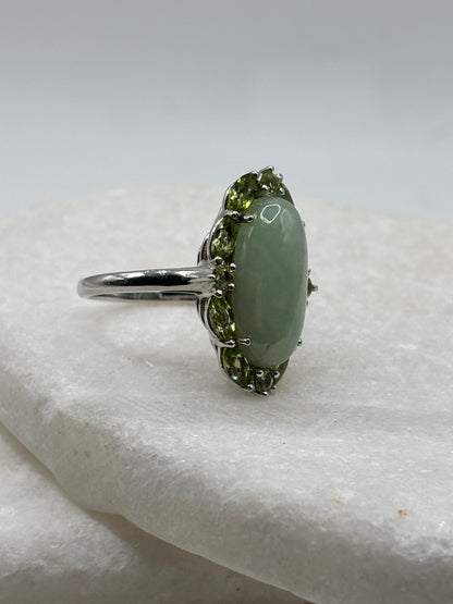 Vintage Peridot and Jade Halo Ring - Size P.5