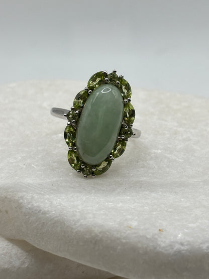 Vintage Peridot and Jade Halo Ring - Size P.5