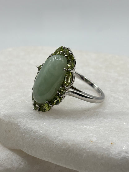 Vintage Peridot and Jade Halo Ring - Size P.5