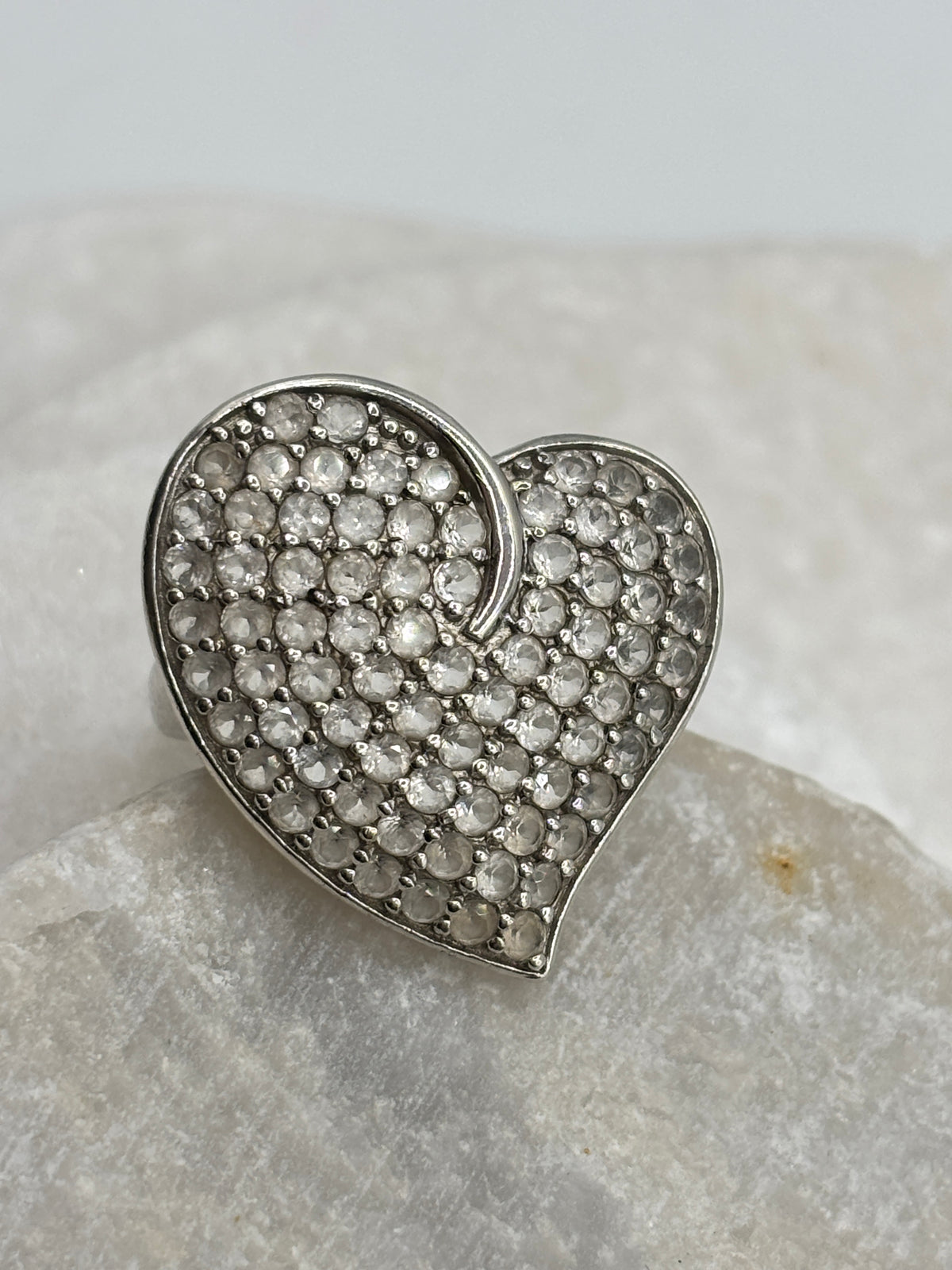 925 Sterling Silver White Zircon Heart Cluster Ring - Size O