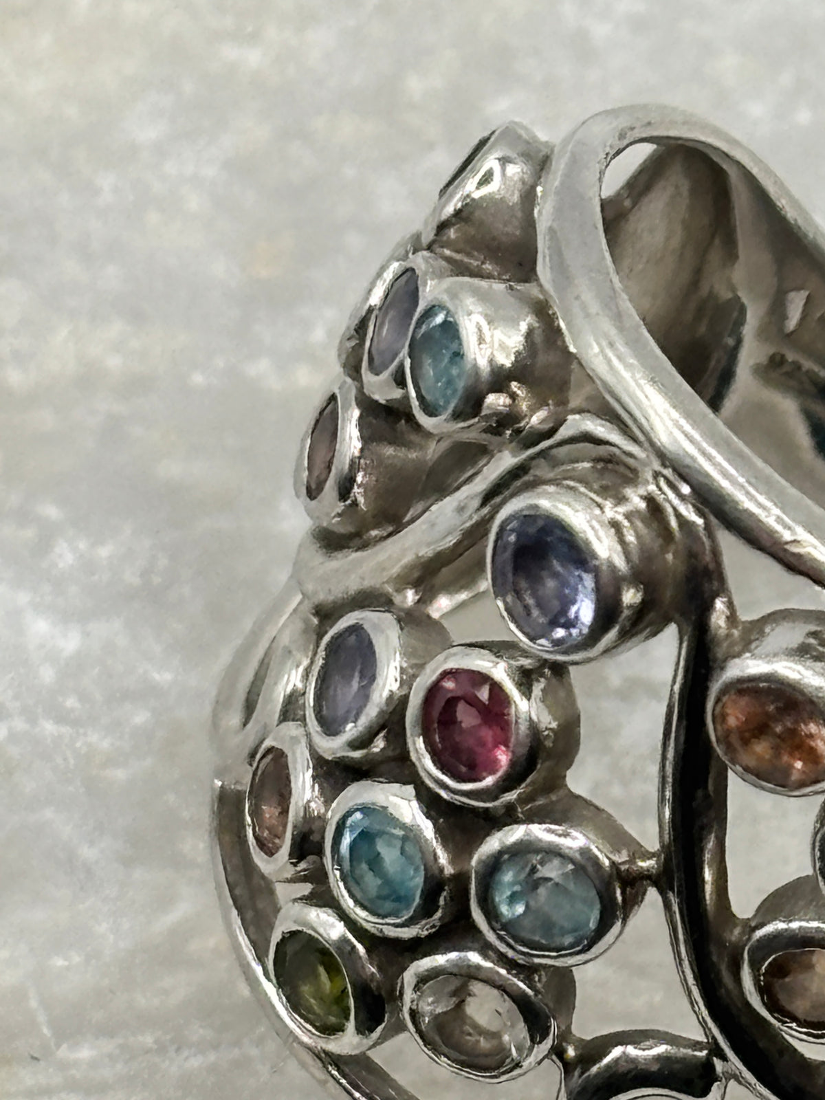 925 Sterling Silver Gem Set Bubble Ring with Peridot, Tanzanite, Aquamarine, Morganite and Diamond - Size O