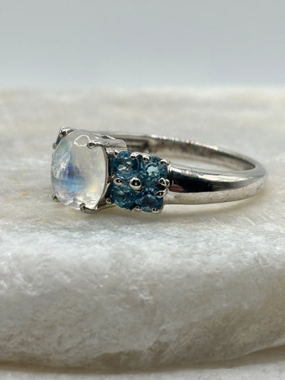 925 Sterling Silver Moonstone and Aquamarine Statement Ring - Size S