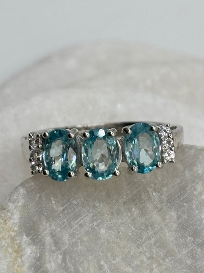 925 Sterilng Silver Aquamarine & Diamond Trilogy Ring - Size S