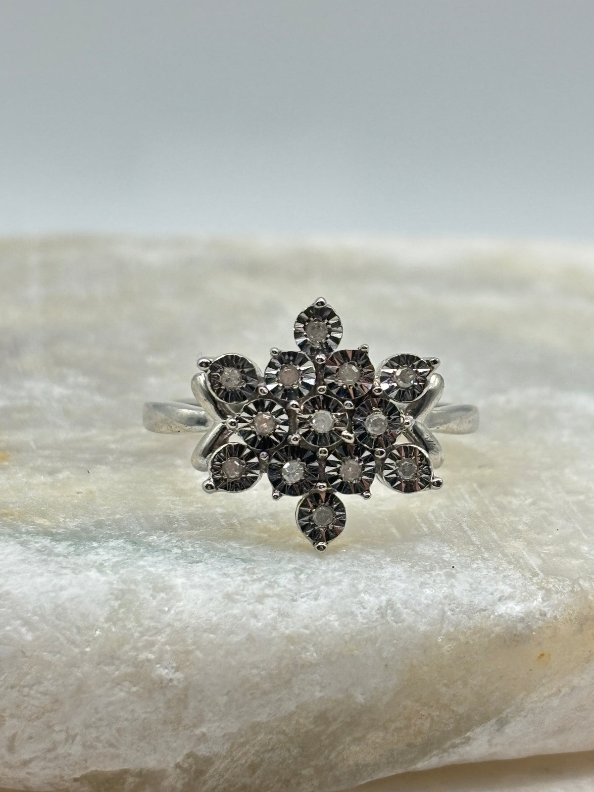 925 Sterling Silver Star Diamond Ring - Size O