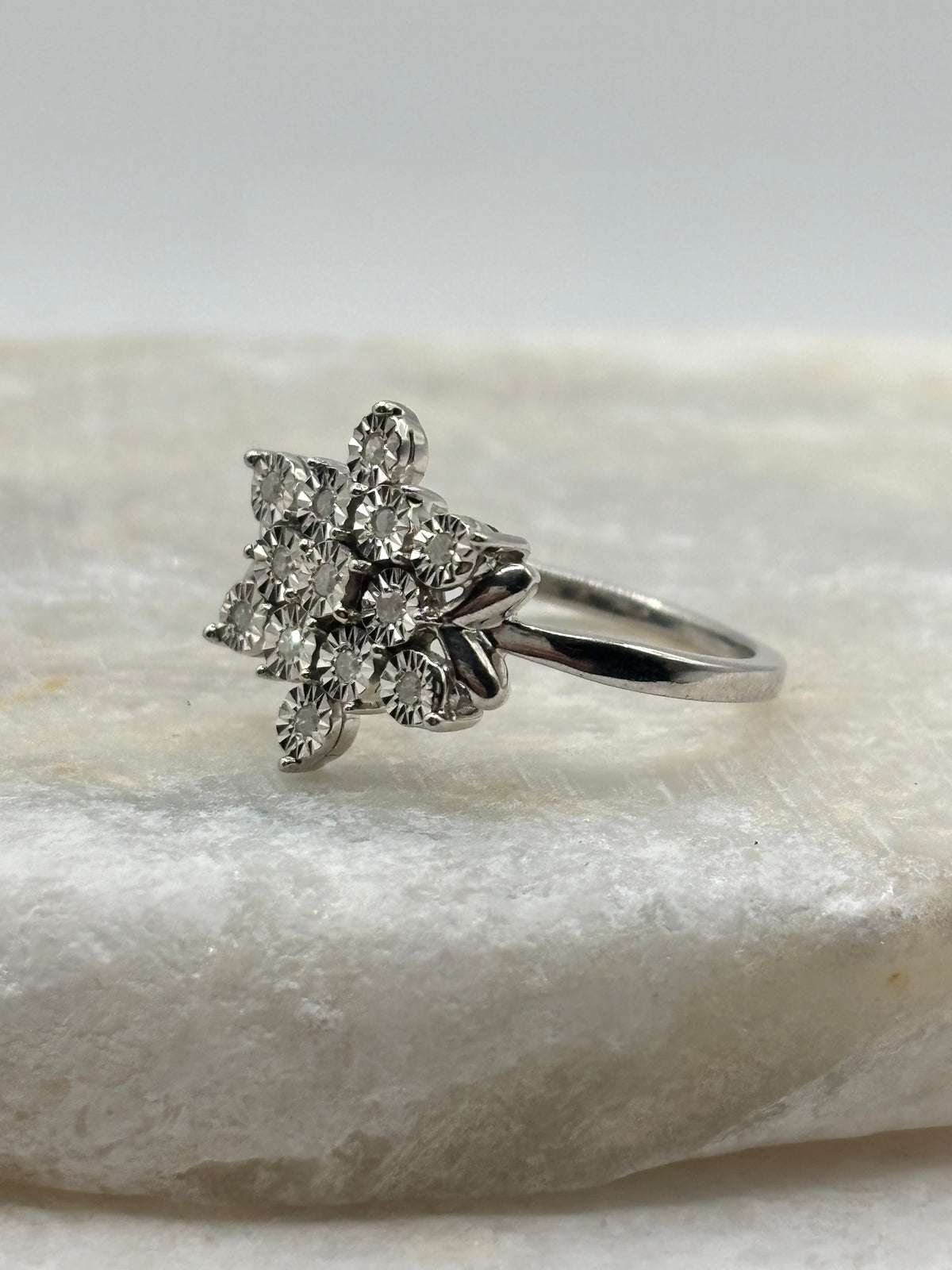 925 Sterling Silver Star Diamond Ring - Size O