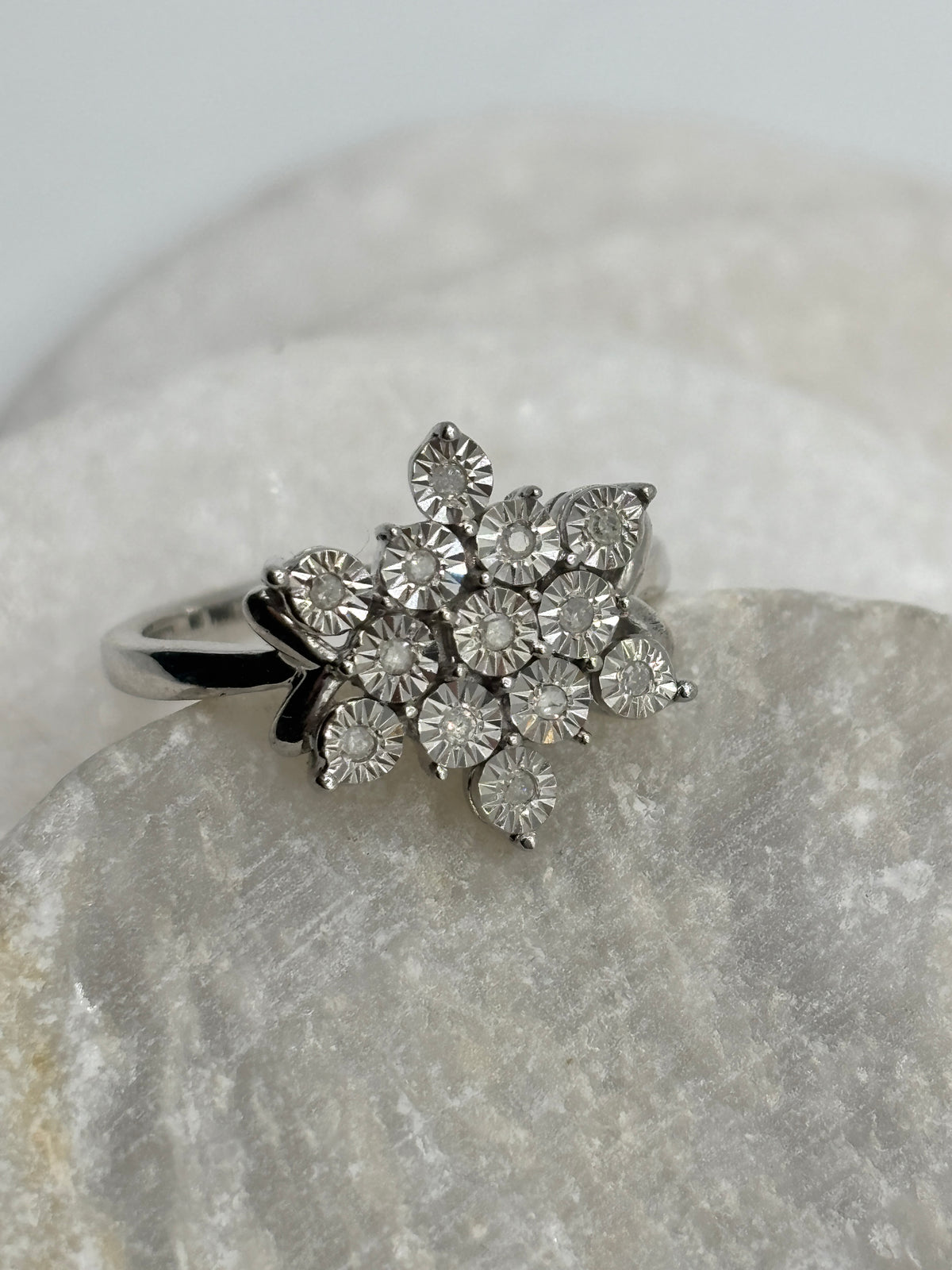 925 Sterling Silver Star Diamond Ring - Size O