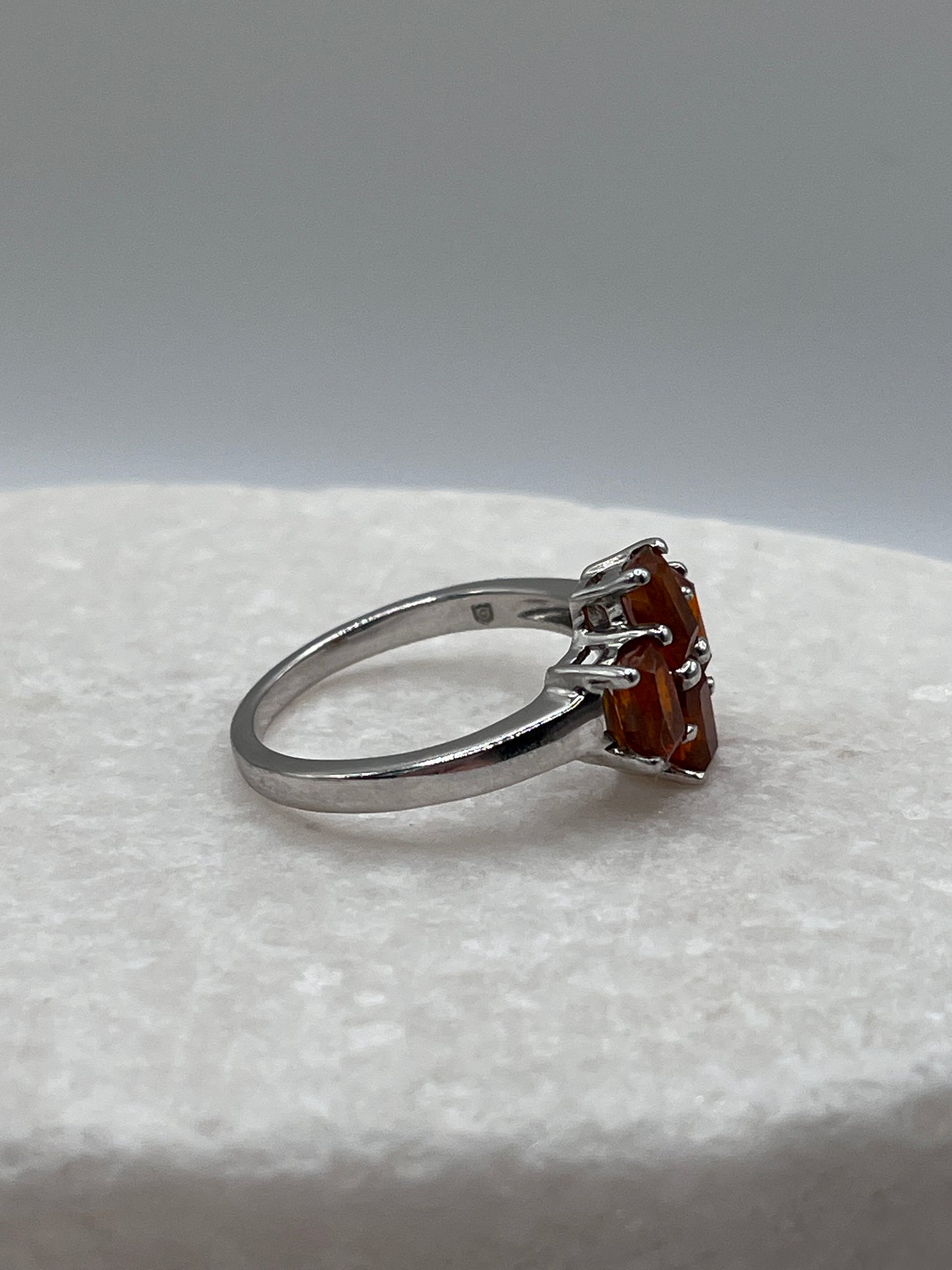 925 Sterling Silver Orange Kyanite Size S