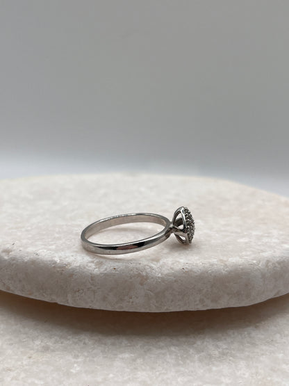 925 Sterling Silver Diamond Cluster Ring Size O