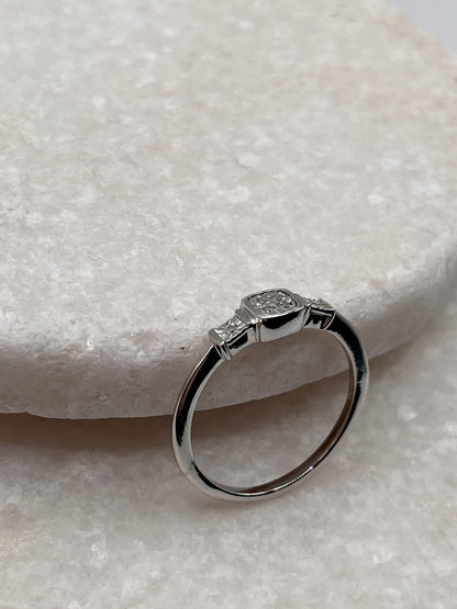925 Sterling Silver Diamond Trilogy Size O