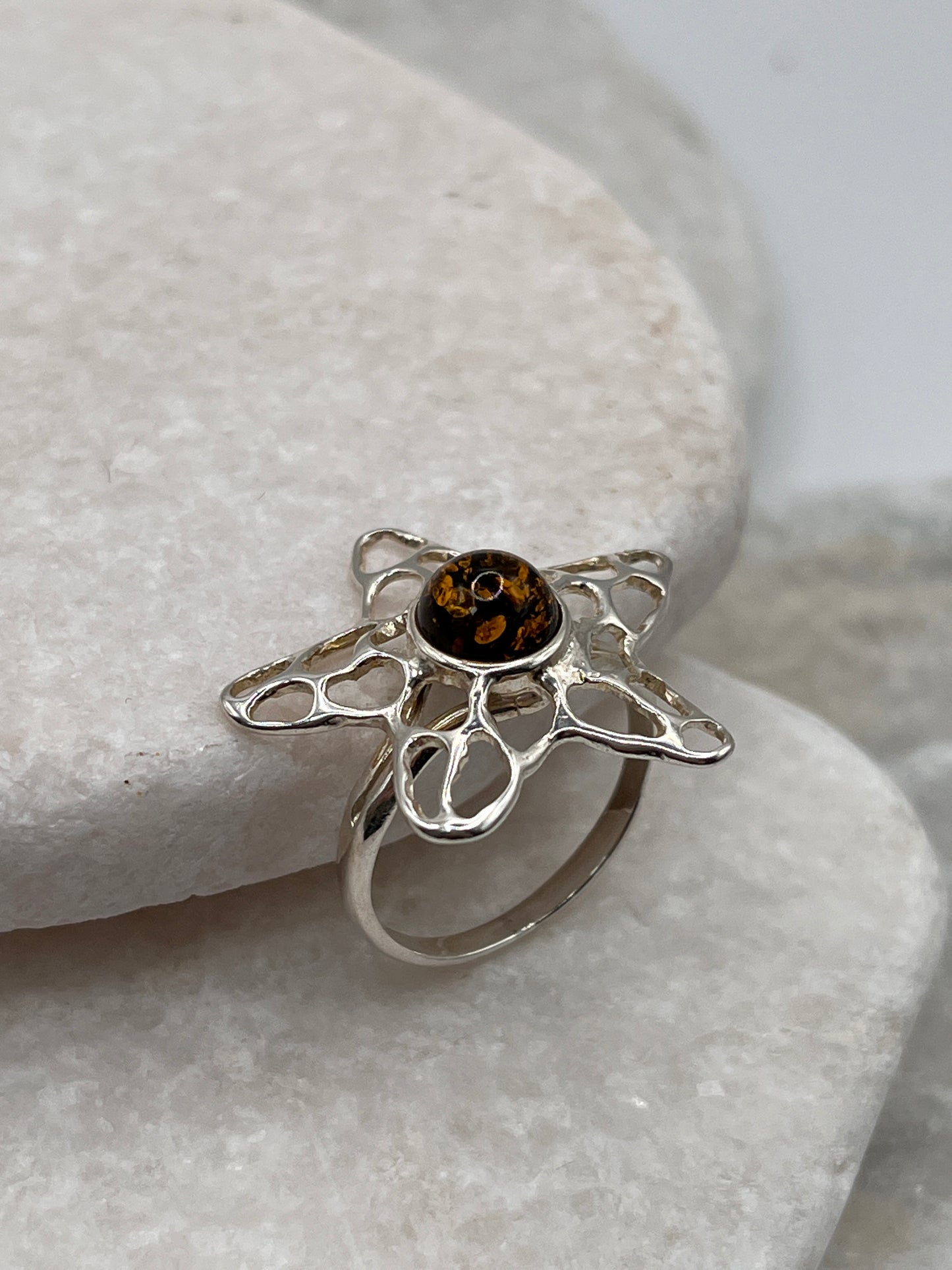 925 Sterling Silver Amber Starfish Ring Size O