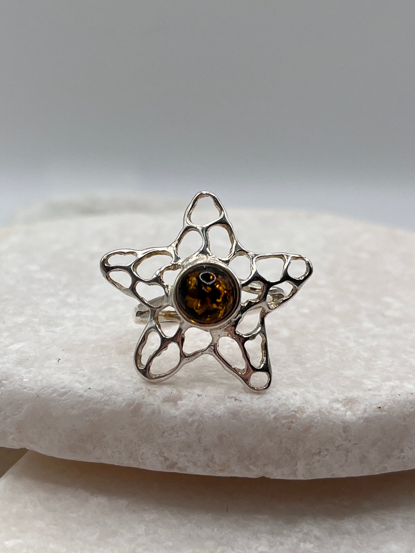 925 Sterling Silver Amber Starfish Ring Size O