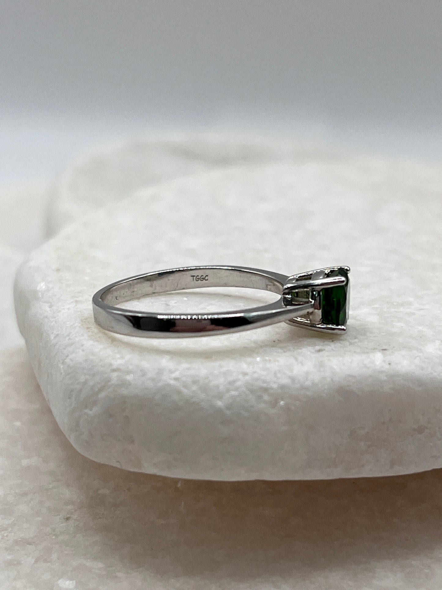 925 Sterling Silver Chrome Diopside Solitaire Ring Size O