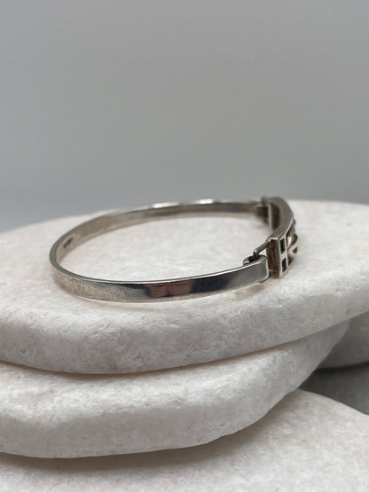 925 Sterling Silver Geometric Tear Drop Hinged Bangle