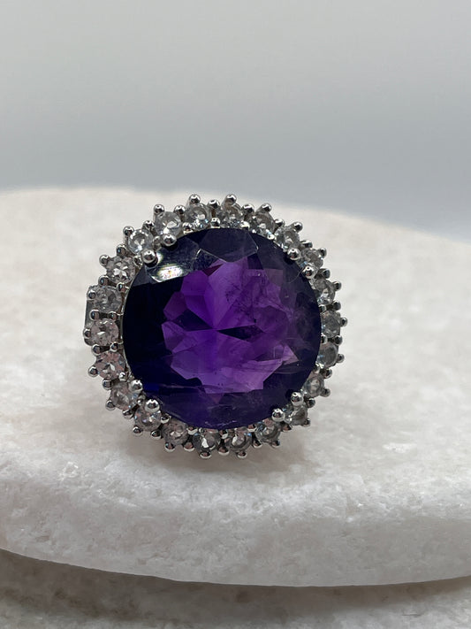 925 Sterling Silver Amethyst Halo Ring - Size P