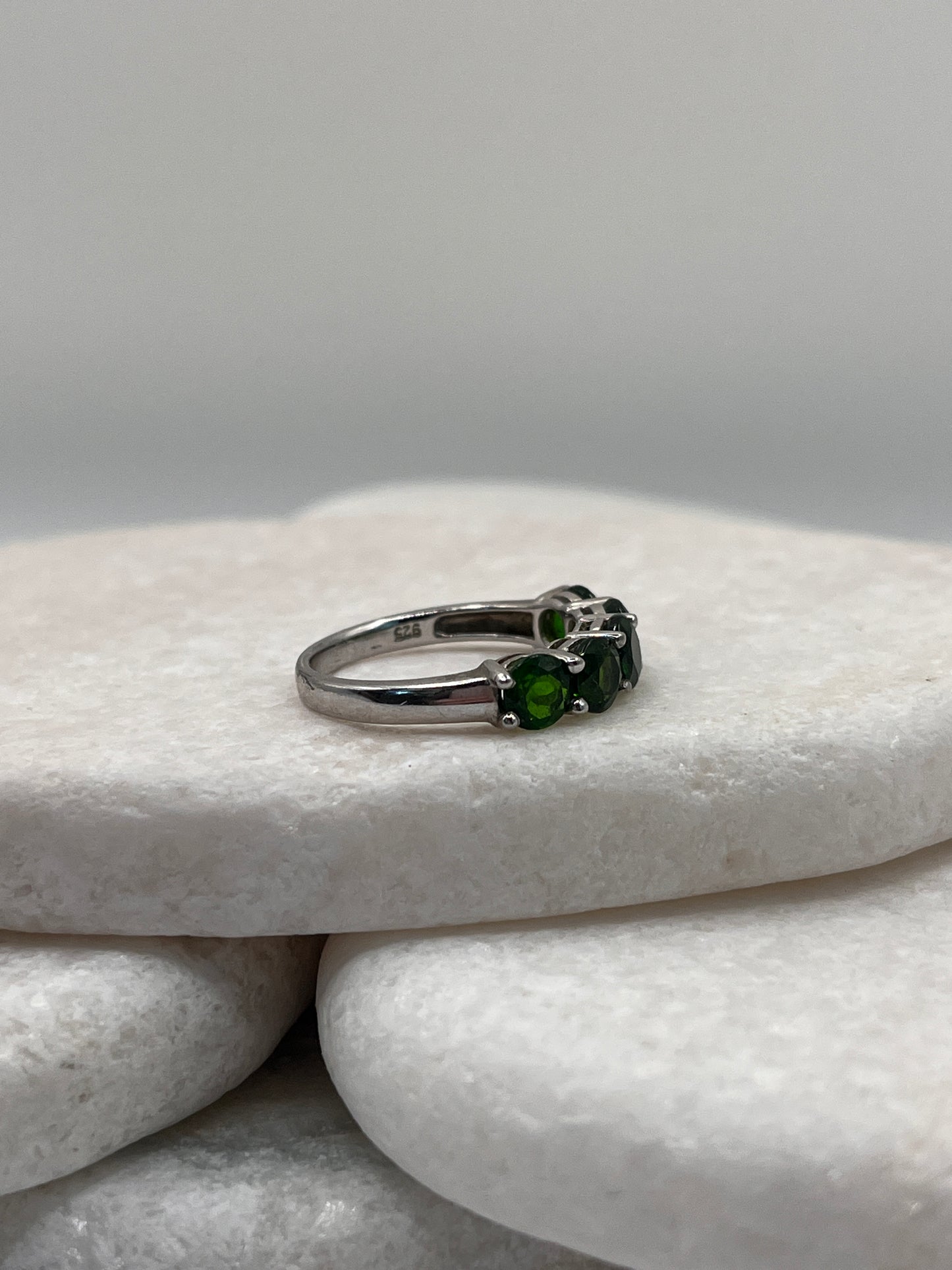 925 Sterling Silver Chrome Diopside Half Eternity Size P