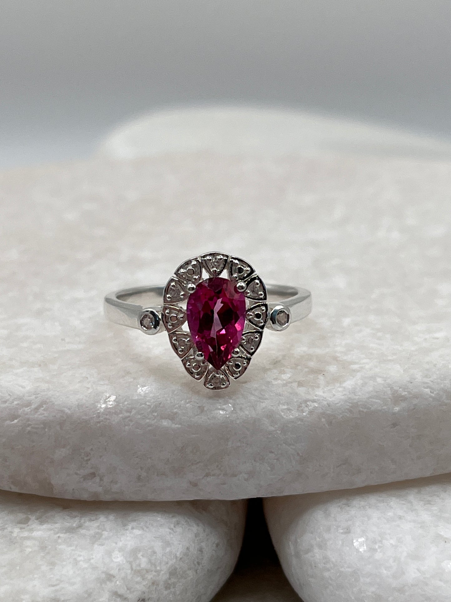 925 Sterling Silver Pink Topaz Halo Size M