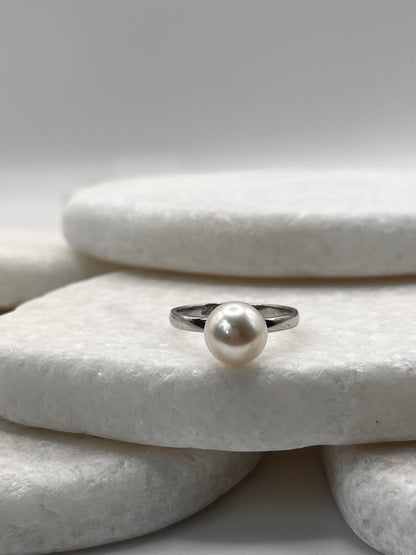 925 Sterling Silver Fresh Water Pearl Ring Size L
